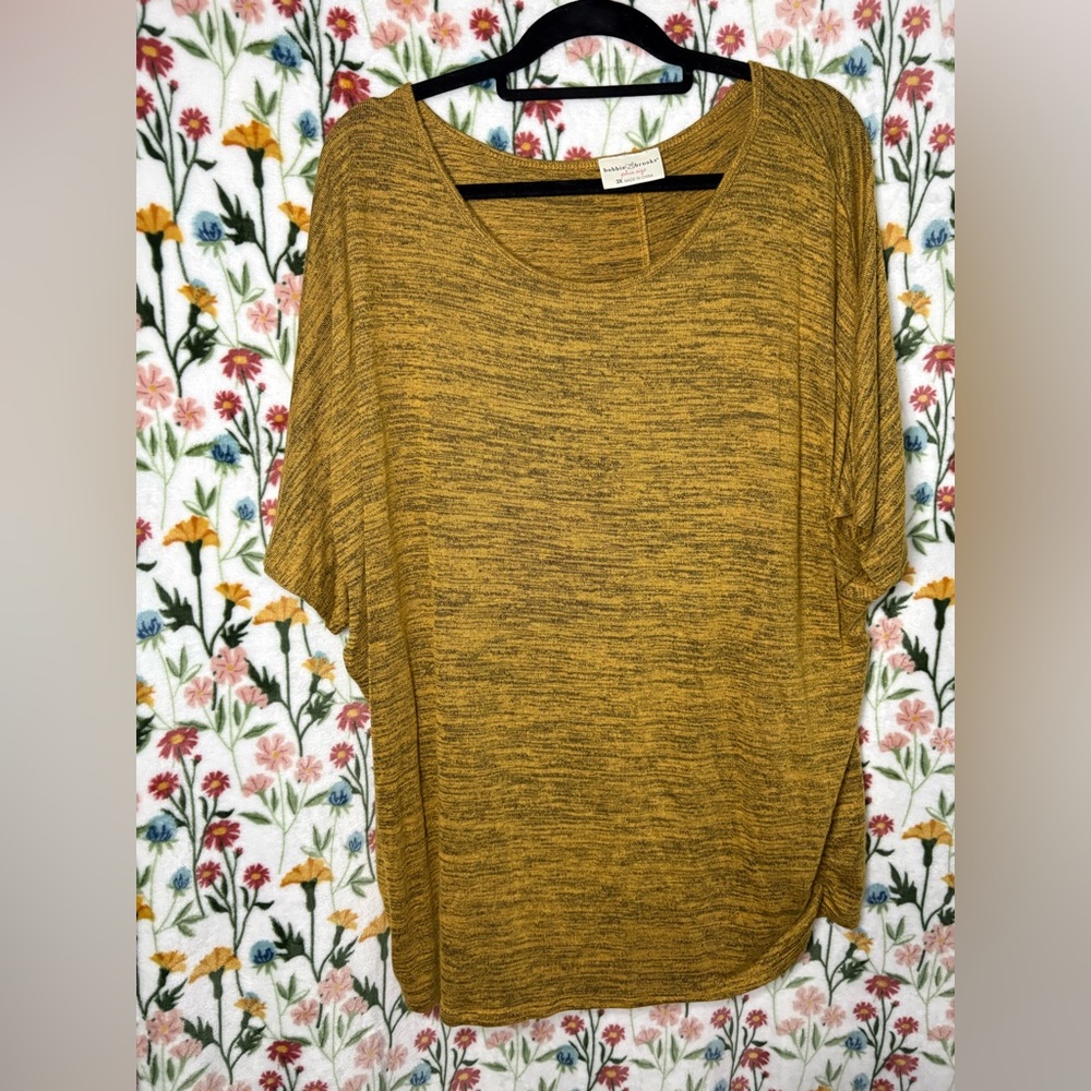 Bobbie Brooks Marled Mustard Short Sleeve Dolman Top